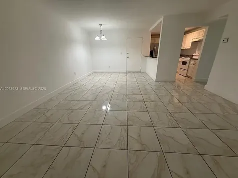 10393 N Kendall Drive Miami FL 33176