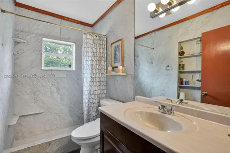 8461 SW 68th St Road Miami FL 33143