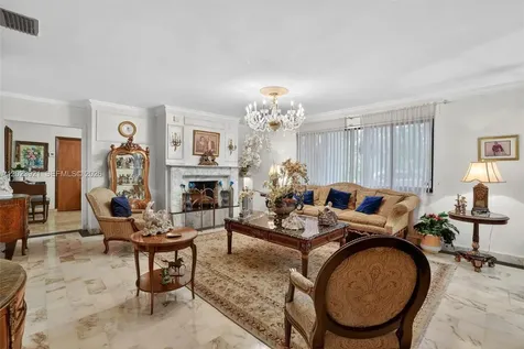 8461 SW 68th St Road Miami FL 33143