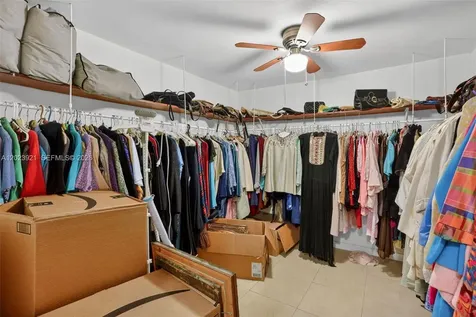 8461 SW 68th St Road Miami FL 33143