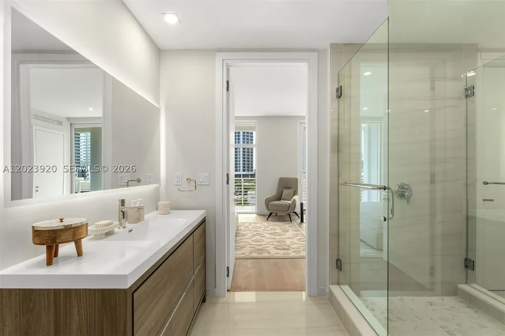 527 Orton Avenue Fort Lauderdale FL 33304