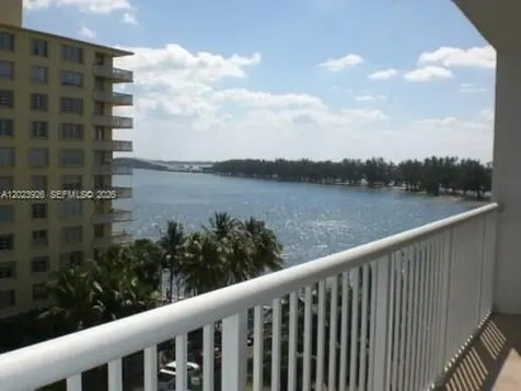 150 SE 25th Road Miami FL 33129