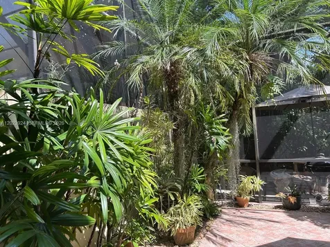 3689 Estepona Avenue Doral FL 33178