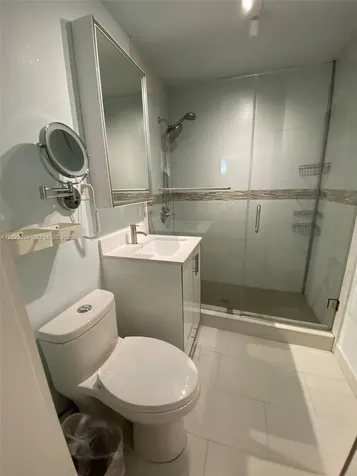 3280 SW 16th Terrace Miami FL 33145