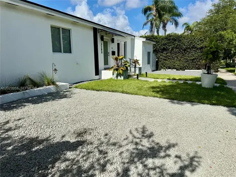 3280 SW 16th Terrace Miami FL 33145