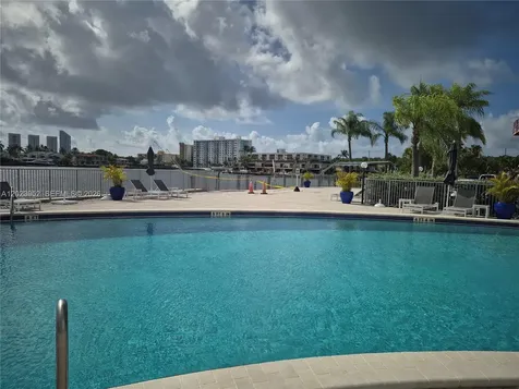 16565 NE 26th Avenue North Miami Beach FL 33160
