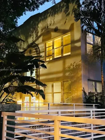 1550 Drexel Avenue Miami Beach FL 33139
