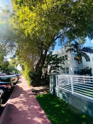1550 Drexel Avenue Miami Beach FL 33139