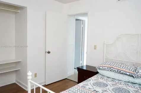 10405 Sunrise Lakes Boulevard Sunrise FL 33322
