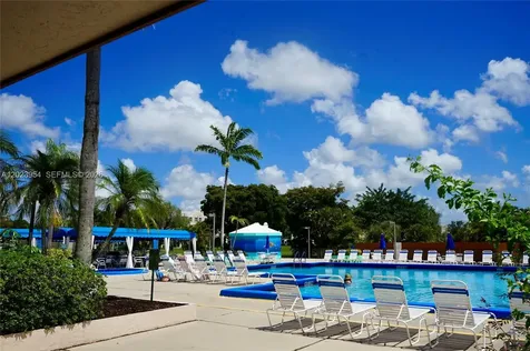 10405 Sunrise Lakes Boulevard Sunrise FL 33322
