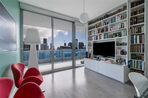 200 Biscayne Boulevard Way Miami FL 33131