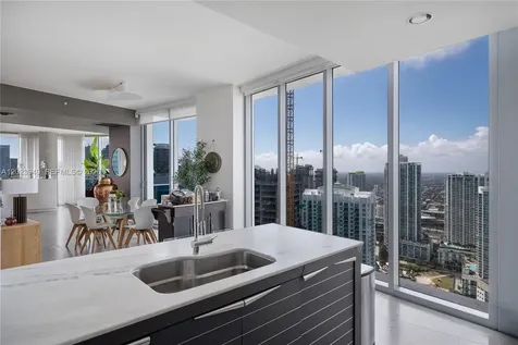 200 Biscayne Boulevard Way Miami FL 33131