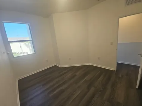 2944 NW 180th Street Miami Gardens FL 33056