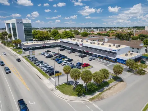 4355 W 16th Avenue Hialeah FL 33012