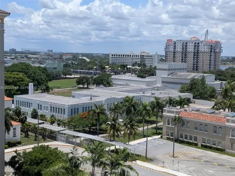 403 S Sapodilla Avenue West Palm Beach FL 33401