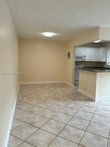 7910 Taft Street Pembroke Pines FL 33024