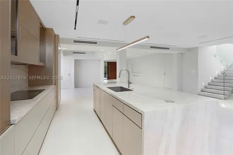 330 SW 19th Road Miami FL 33129