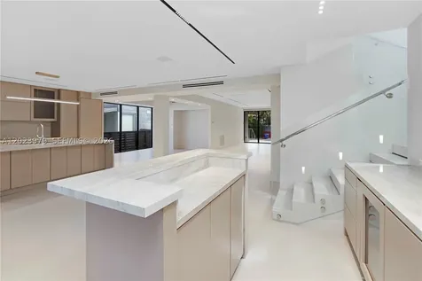 330 SW 19th Road Miami FL 33129
