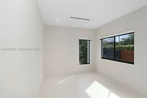 330 SW 19th Road Miami FL 33129
