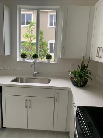 1068 SE 24th Avenue Homestead FL 33035