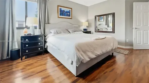 201 NW 106th Terrace Pembroke Pines FL 33026