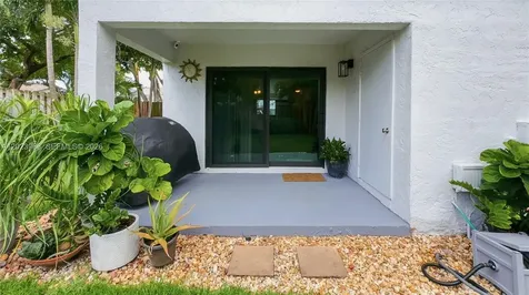 201 NW 106th Terrace Pembroke Pines FL 33026