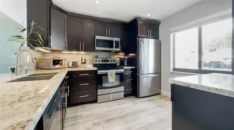 201 NW 106th Terrace Pembroke Pines FL 33026