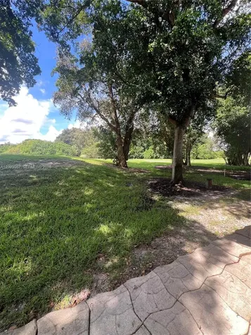 16373 Malibu Drive Weston FL 33326