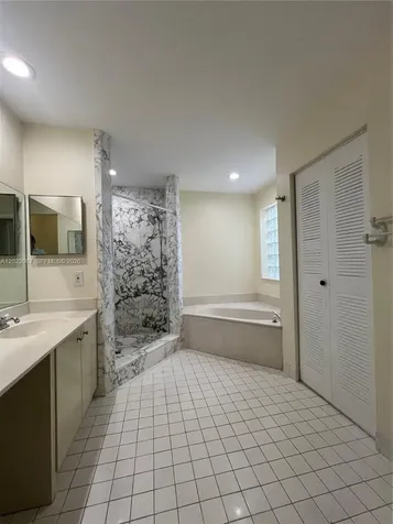 16373 Malibu Drive Weston FL 33326