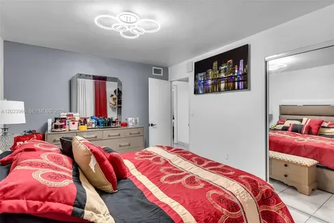 3770 W 8th Lane Hialeah FL 33012