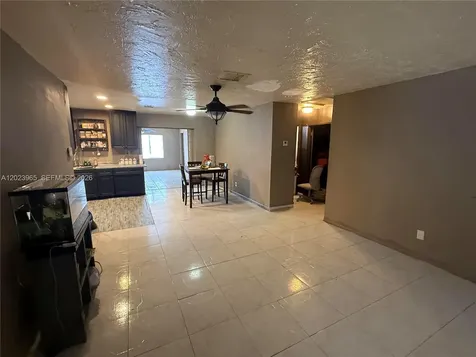 2490 NW 12th Court Pompano Beach FL 33069