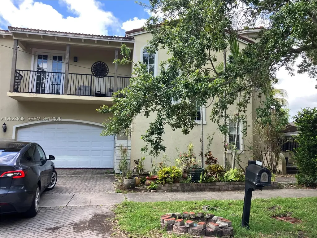 1806 SW 23rd Street Fort Lauderdale FL 33315