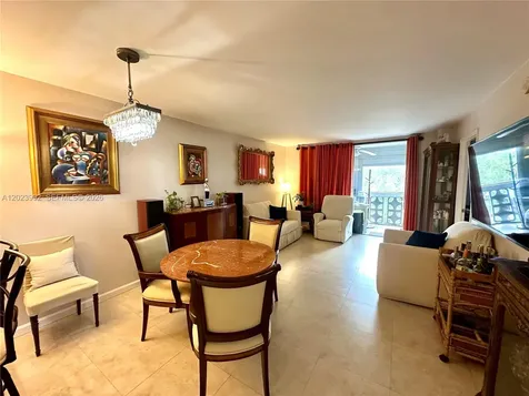 211 NE 8th Avenue Hallandale Beach FL 33009