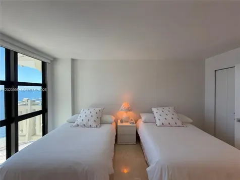 1111 Crandon Boulevard Key Biscayne FL 33149