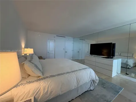 1111 Crandon Boulevard Key Biscayne FL 33149