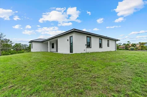 12526 Indian Shell Trail Bokeelia FL 33922
