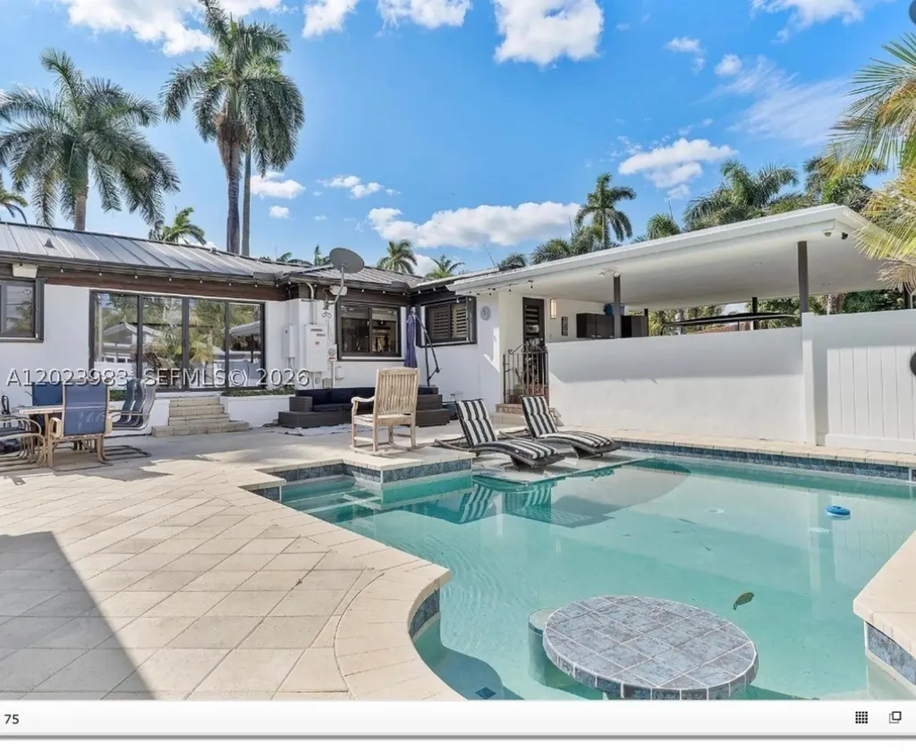 Hollywood FL 33019