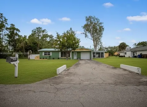 1313 E Cleveland Avenue Lehigh Acres FL 33972