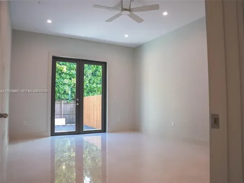 8410 SW 65 Avenue South Miami FL 33143