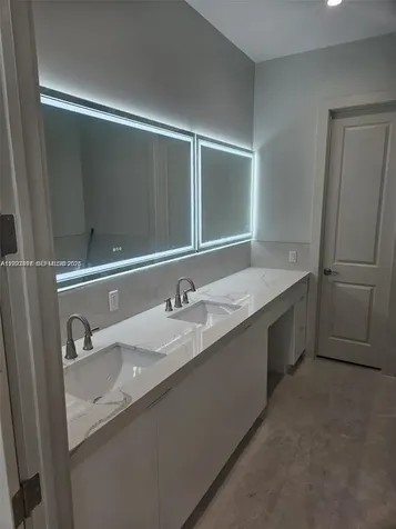 8410 SW 65 Avenue South Miami FL 33143