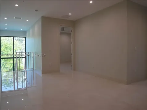 8410 SW 65 Avenue South Miami FL 33143