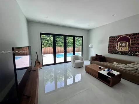 8410 SW 65 Avenue South Miami FL 33143