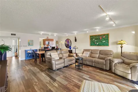5519 Fairway Park Drive Boynton Beach FL 33437