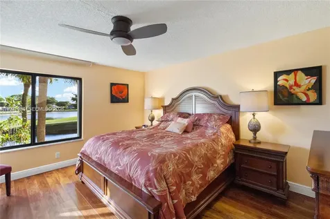 5519 Fairway Park Drive Boynton Beach FL 33437