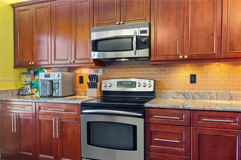5519 Fairway Park Drive Boynton Beach FL 33437