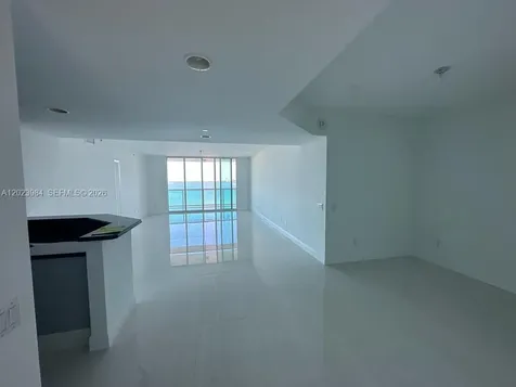 2650 Lake Shore Drive Riviera Beach FL 33404