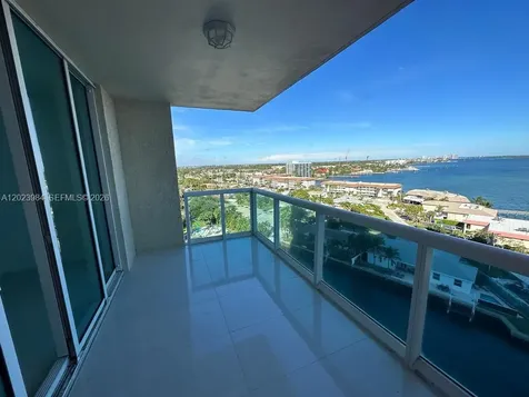 2650 Lake Shore Drive Riviera Beach FL 33404