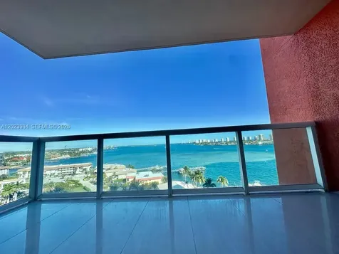 2650 Lake Shore Drive Riviera Beach FL 33404