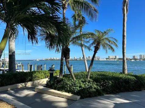2650 Lake Shore Drive Riviera Beach FL 33404