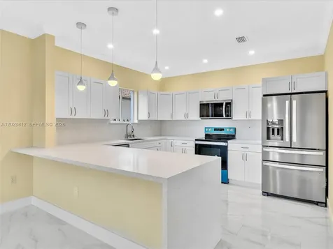 2864 SW 138th Path Miami FL 33175